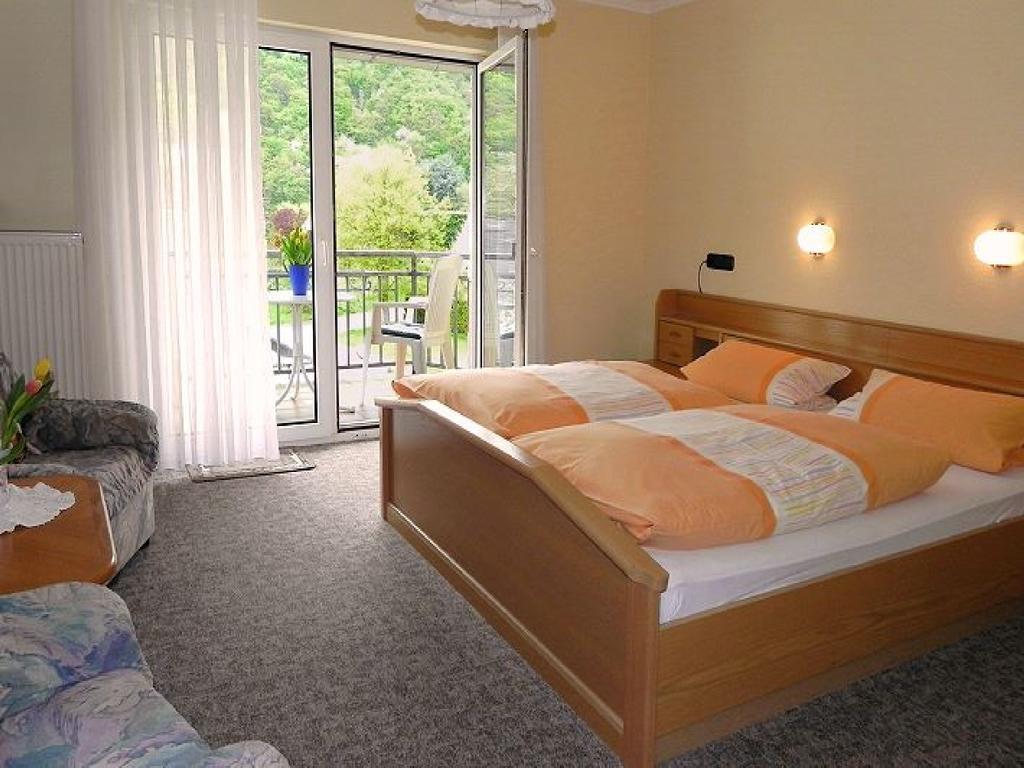 Gaestehaus Freimuth Mesenich Ruang foto
