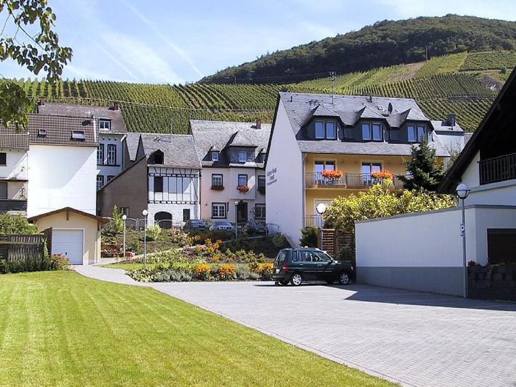 Gaestehaus Freimuth Mesenich Bagian luar foto